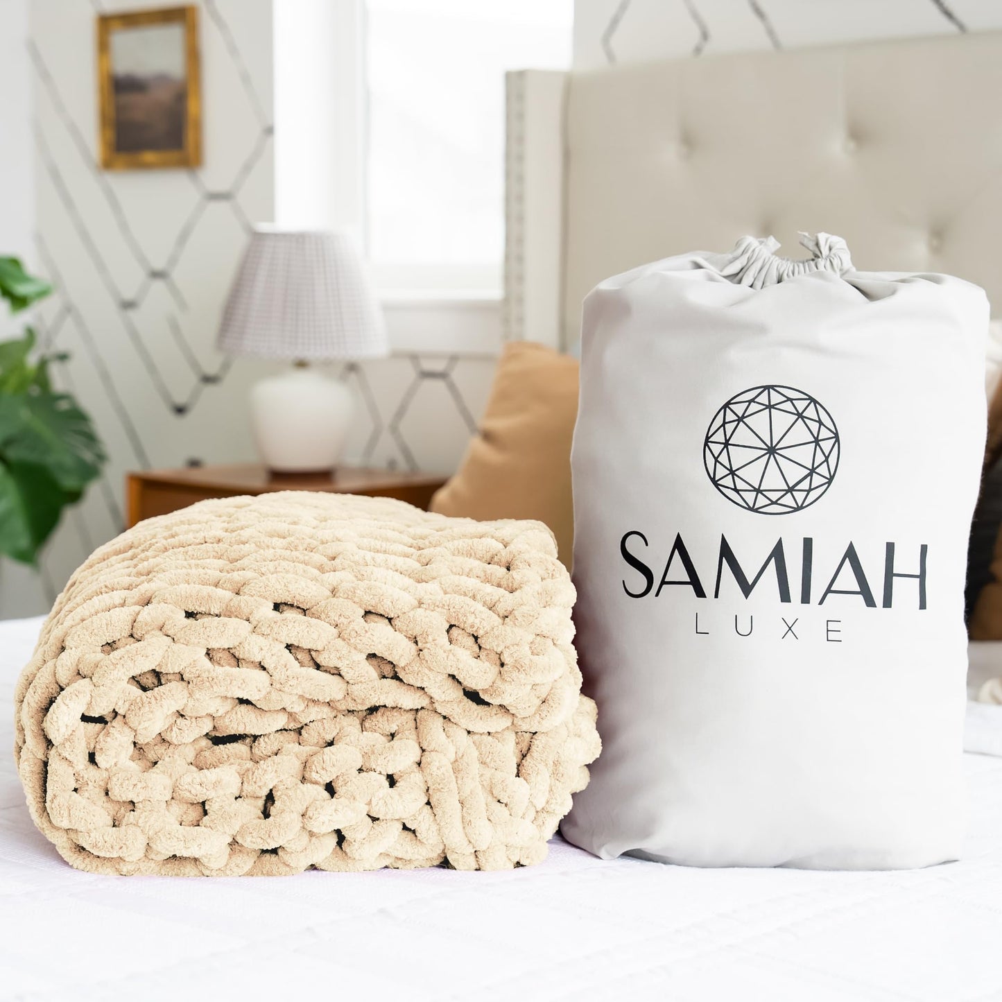 SAMIAH LUXE Chunky Knit Blanket Throw 50x70, Cream Chunky Knit Throw Blanket for Couch, Large Chunky Knitted Throw Blanket, Chenille Throw Blanket, Knit Throw Blanket for Bed, Knit Chunky Blanket